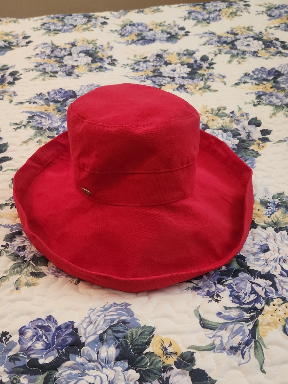 Scala Women's Red Wide-Brim Sun Hat - Stylish Sun Protection